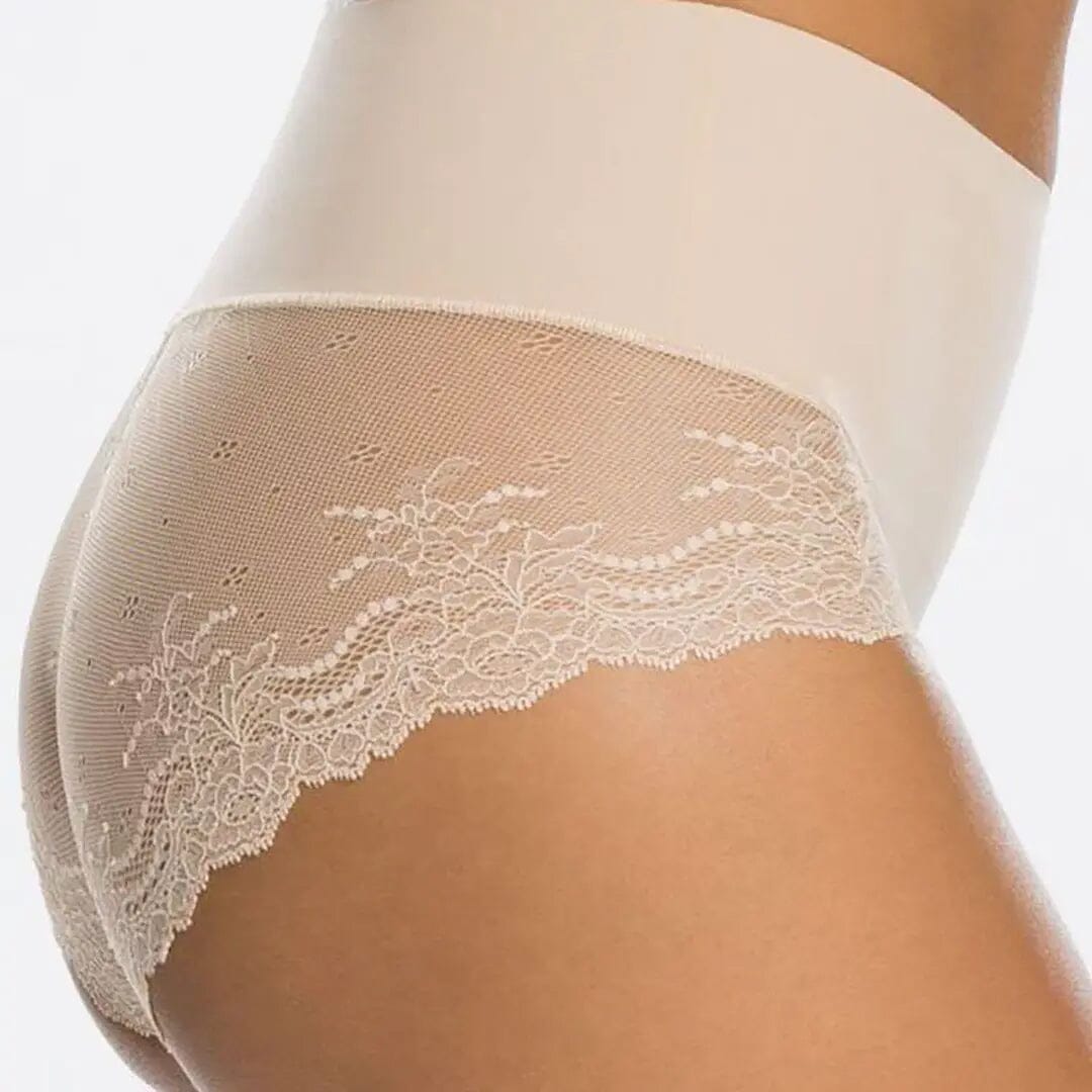 High-waist lace panties in nude