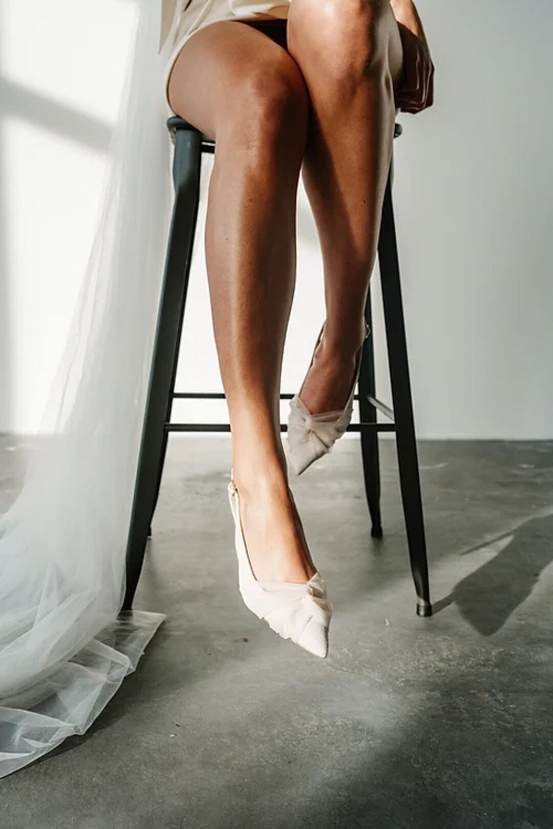 Sling Heels mit Tüll-Schleife – Daisy Ivory | Hello Lovely Shoes