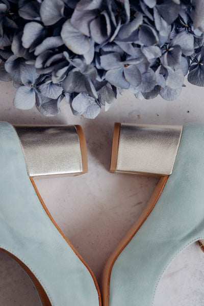 Brautschuh mit goldenem Blockabsatz – Chloe Mint Outlet