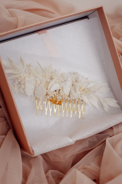 Breiter Braut-Haarkamm mit Blüten und Perlen – Outlet