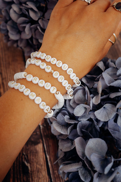 Armband mit Heishi-Perlen "Braut"