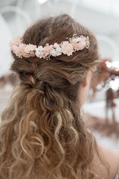 Headpiece im Boho Stil mit Blüten in Rosa und Weiß