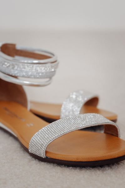 Verzierte Braut-Sandale in Weiß und Silber